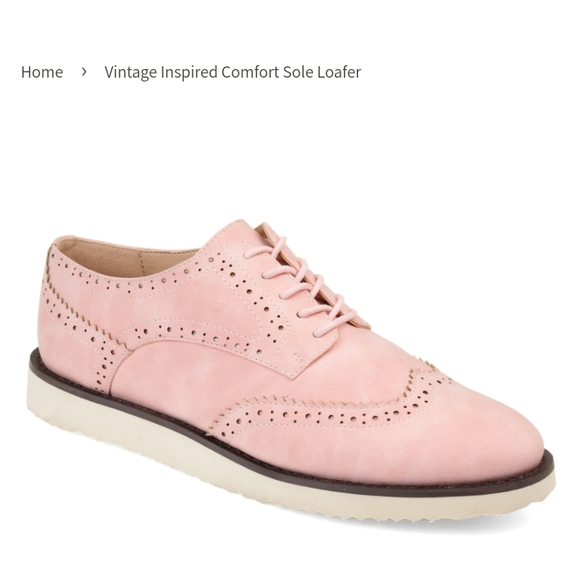SOLD NWT Wingtip Casual Shoes, Blush, size 9 - Picture 2 of 11